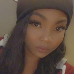 Meet your Posher, Marie